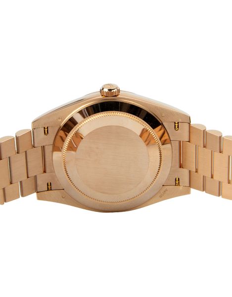 Rolex Day-Date 40 228235